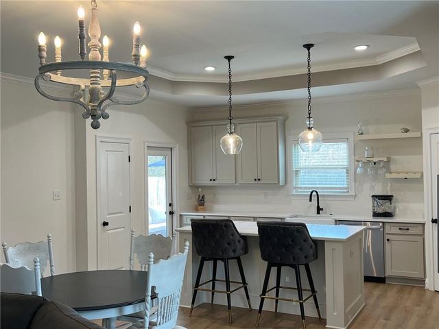 556 Shady Oak Drive, Mobile, AL 36608