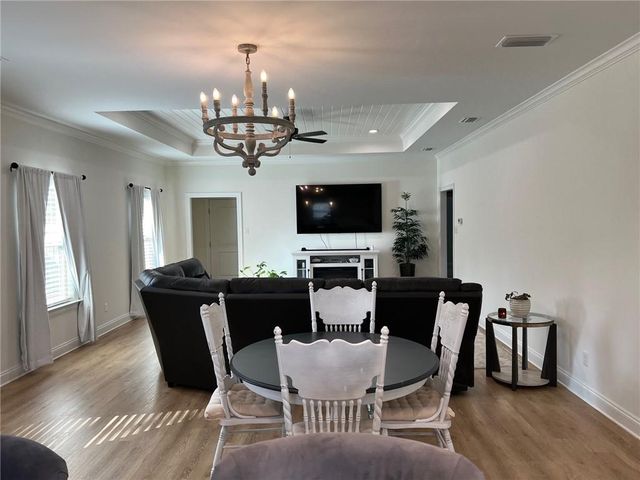 556 Shady Oak Drive, Mobile, AL 36608