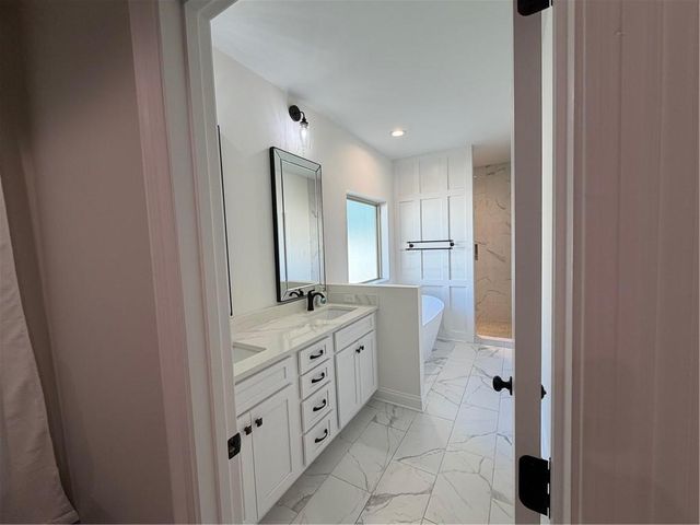 556 Shady Oak Drive, Mobile, AL 36608