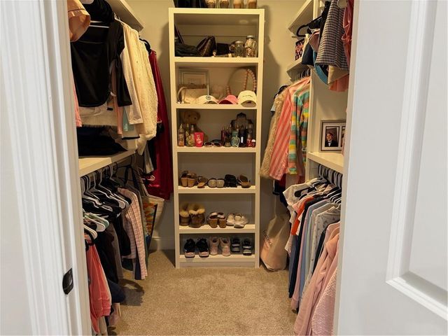 556 Shady Oak Drive, Mobile, AL 36608