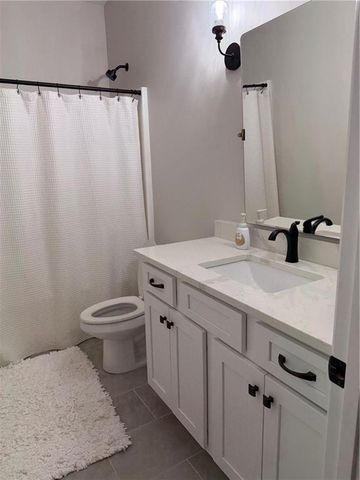 556 Shady Oak Drive, Mobile, AL 36608