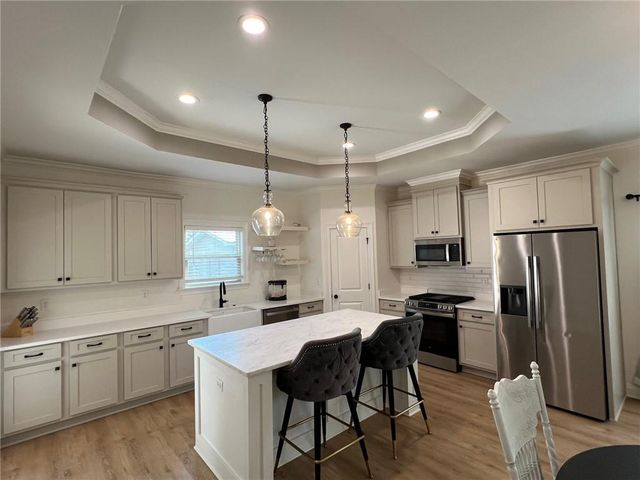 556 Shady Oak Drive, Mobile, AL 36608