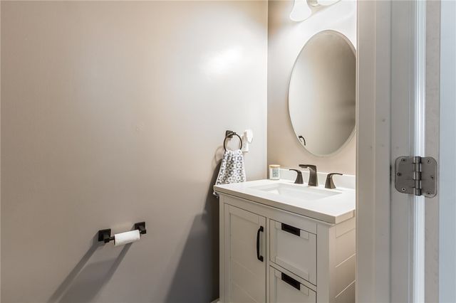 5861 Tweed Trail, Farmington, NY 14425