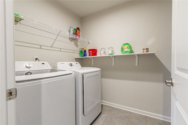 5861 Tweed Trail, Farmington, NY 14425