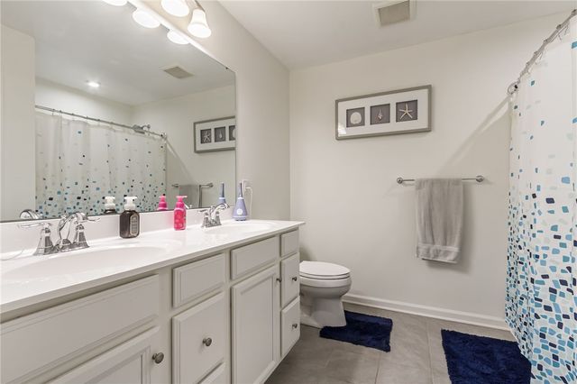 5861 Tweed Trail, Farmington, NY 14425