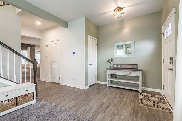 5861 Tweed Trail, Farmington, NY 14425