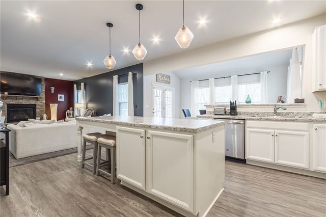 5861 Tweed Trail, Farmington, NY 14425