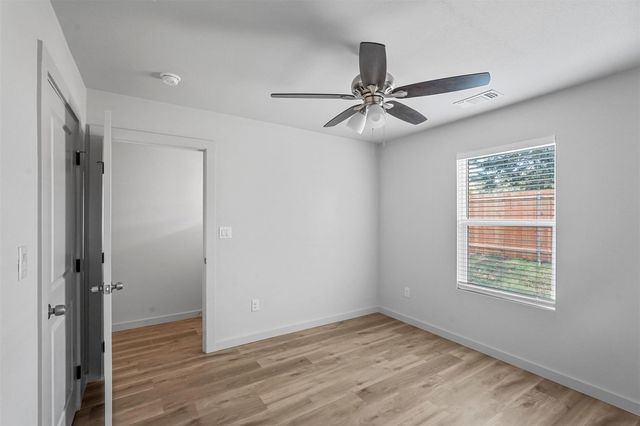 413 S Willow Street, Sherman, TX 75090