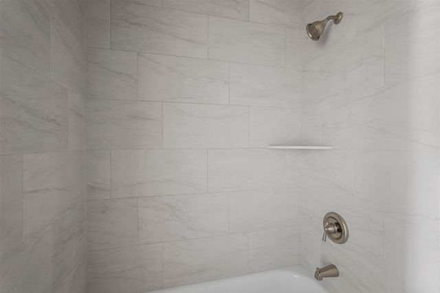 413 S Willow Street, Sherman, TX 75090