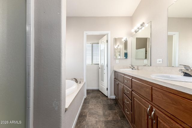 35302 W STEINWAY Drive, Arlington, AZ 85322