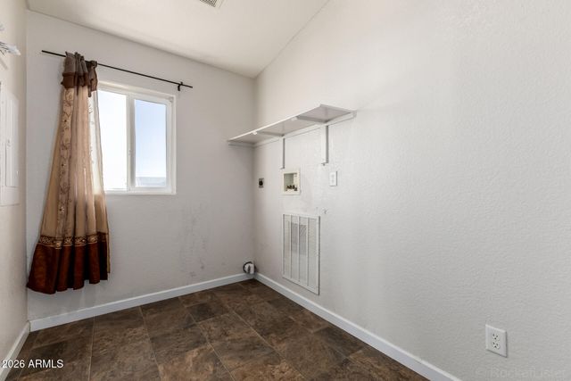 35302 W STEINWAY Drive, Arlington, AZ 85322