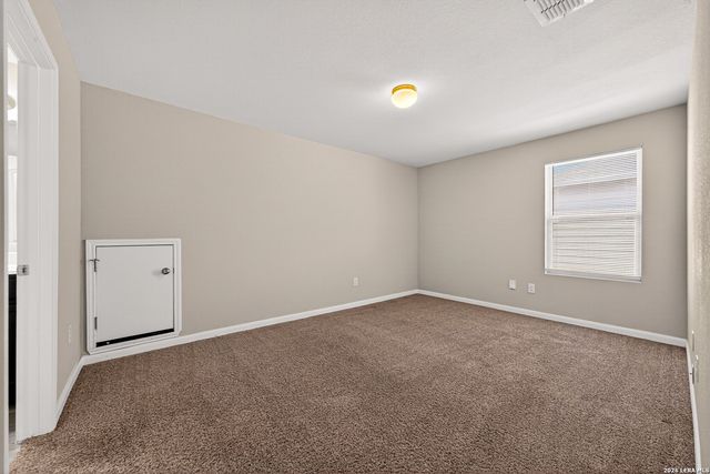 10426 ROSALINA LOOP, Converse, TX 78109