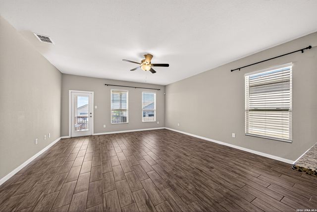 10426 ROSALINA LOOP, Converse, TX 78109