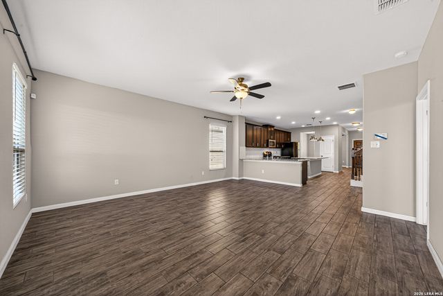 10426 ROSALINA LOOP, Converse, TX 78109