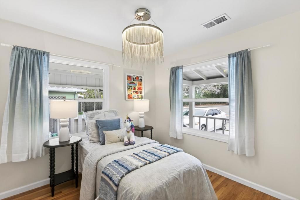 Image 14 of property listing at 275 Jackson Street, Sunnyvale, CA 94086