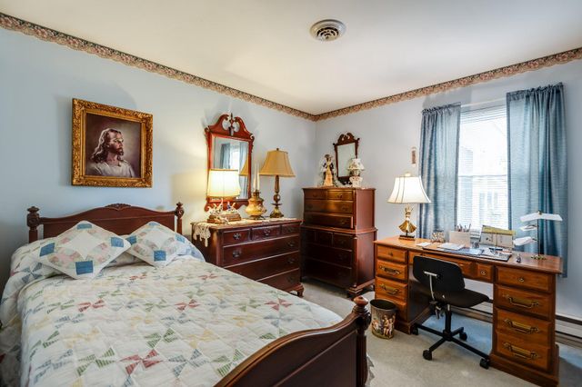 58 MARLBOROUGH DR, Southampton, NJ 08088