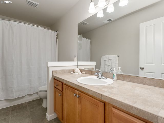 21390 Sw ROELLICH Ave, Sherwood, OR 97140