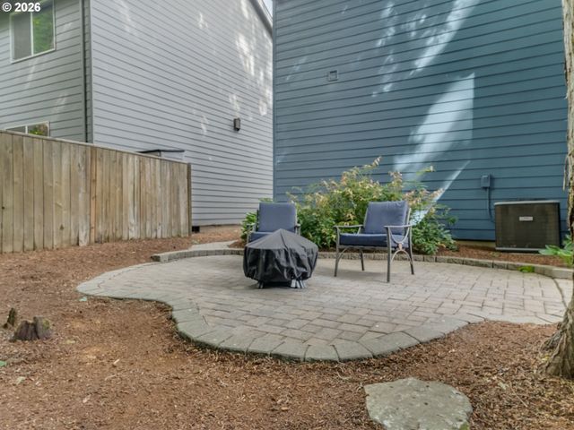 21390 Sw ROELLICH Ave, Sherwood, OR 97140