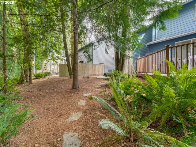 21390 Sw ROELLICH Ave, Sherwood, OR 97140