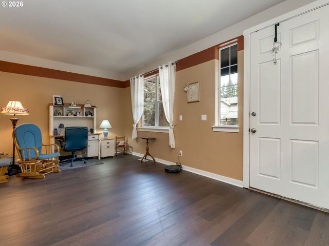 21390 Sw ROELLICH Ave, Sherwood, OR 97140