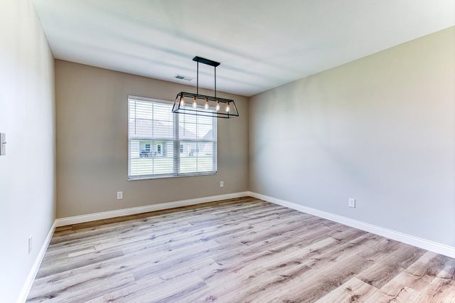1546 Eli Drive, Evansville, IN 47711