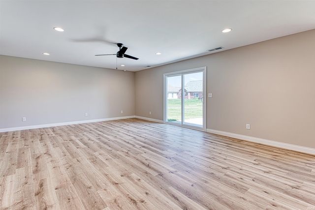 1546 Eli Drive, Evansville, IN 47711