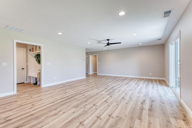 1546 Eli Drive, Evansville, IN 47711