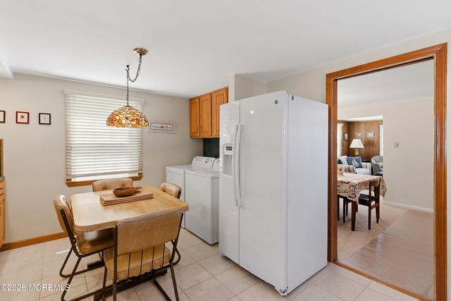 17 W Ramapo Lane, Long Beach Twp, NJ 08008