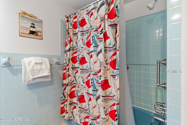 17 W Ramapo Lane, Long Beach Twp, NJ 08008