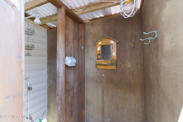 17 W Ramapo Lane, Long Beach Twp, NJ 08008