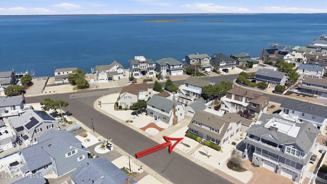 17 W Ramapo Lane, Long Beach Twp, NJ 08008