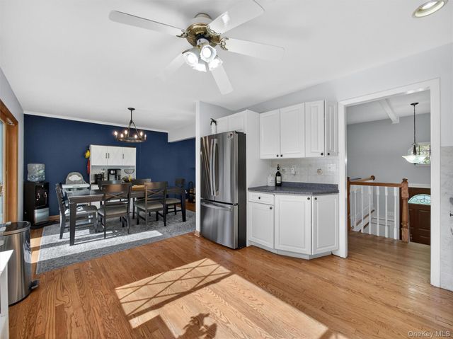 584 Babbling Brook Lane, Valley Cottage, NY 10989
