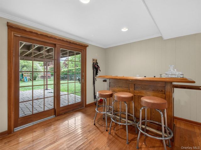 584 Babbling Brook Lane, Valley Cottage, NY 10989