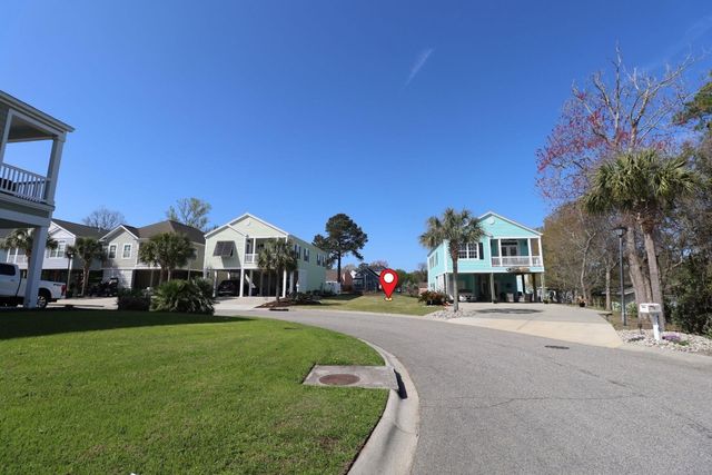 702 Ashland Ave., North Myrtle Beach, SC 29582