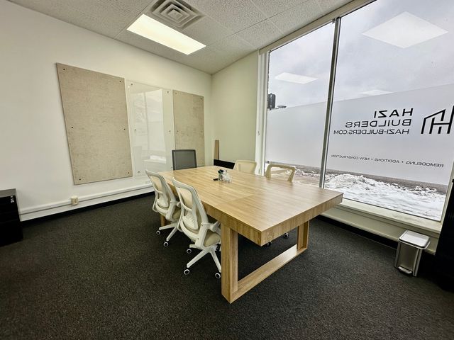 7872 Lincoln Avenue, Skokie, IL 60077