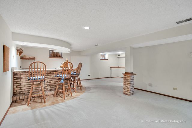 14637 S East Abbott Road, Homer Glen, IL 60491