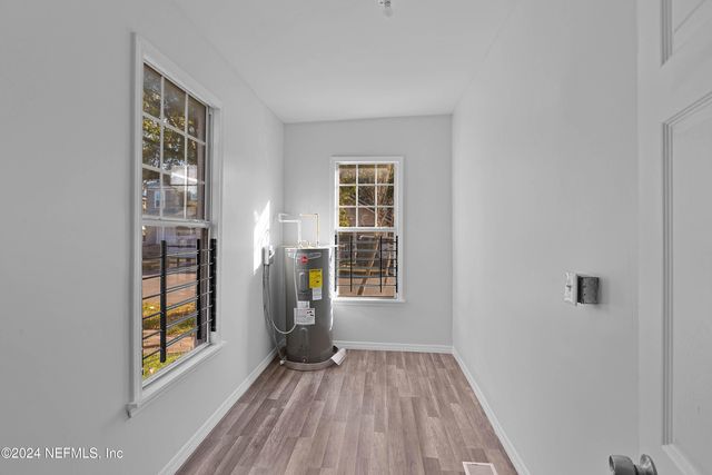 155 E 18TH Street, Jacksonville, FL 32206