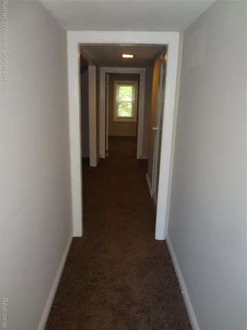 8127 Orchard Avenue, Warren, MI 48089