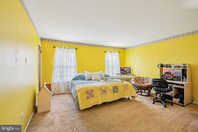 13 TARNSFIELD RD, Westampton, NJ 08060