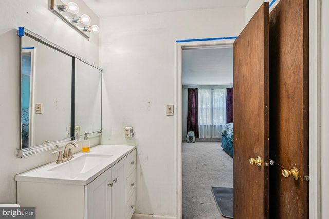 13 TARNSFIELD RD, Westampton, NJ 08060