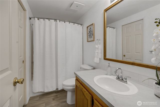 17710 Albany Street SW, Rochester, WA 98579