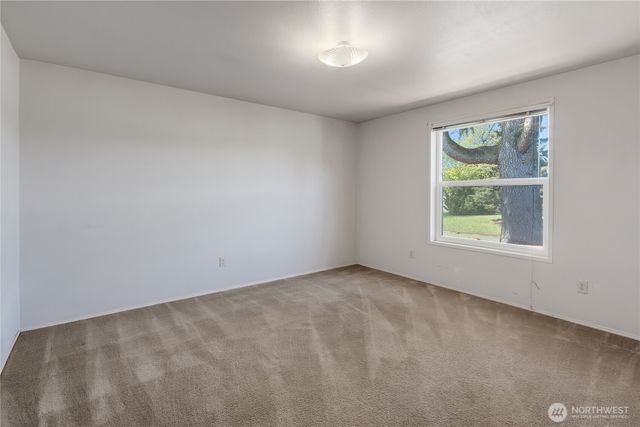 17710 Albany Street SW, Rochester, WA 98579