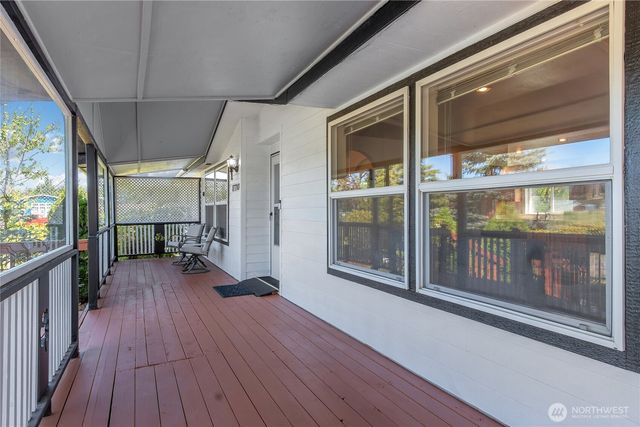 17710 Albany Street SW, Rochester, WA 98579
