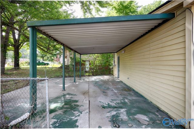 619 Greenfield Drive NW, Huntsville, AL 35811