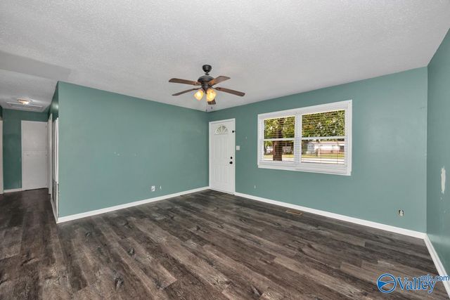 619 Greenfield Drive NW, Huntsville, AL 35811