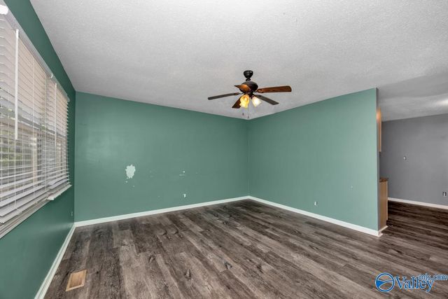 619 Greenfield Drive NW, Huntsville, AL 35811