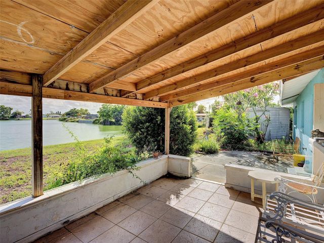321 SHAMROCK BOULEVARD, Venice, FL 34293