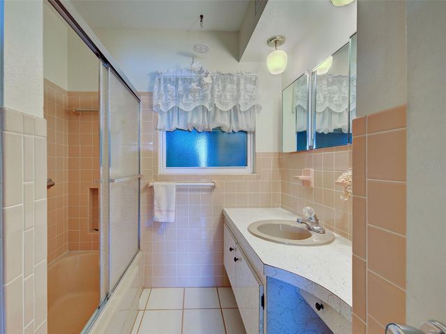 321 SHAMROCK BOULEVARD, Venice, FL 34293