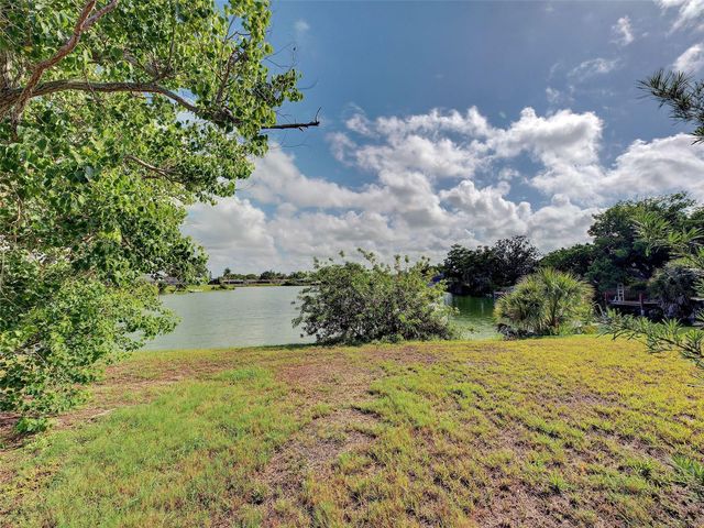 321 SHAMROCK BOULEVARD, Venice, FL 34293