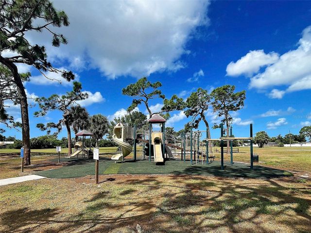 321 SHAMROCK BOULEVARD, Venice, FL 34293